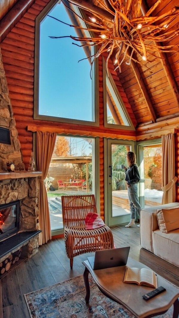 Deluxe Bungalow | Free WiFi