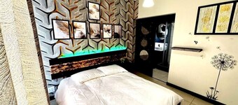 The Sanctuary: Sleek Smart Space