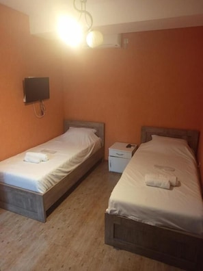 Chambre Standard Double ou avec lits jumeaux, vue ville