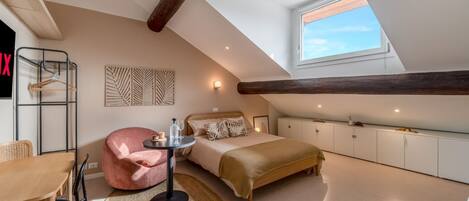 1 chambre, fer et planche Ă repasser, Wi-Fi gratuit, draps fournis