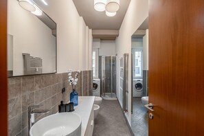 Bruser, bidet, Shampoo