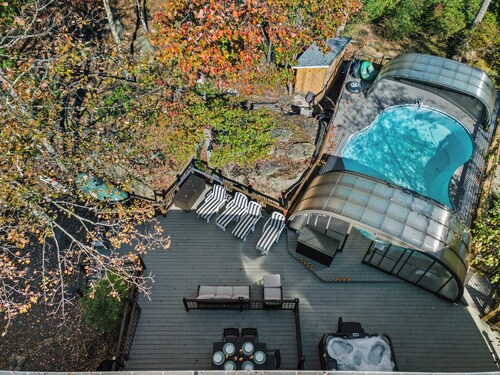 New! Escape to Luxury - Heated Pool, Hot Tub&Games