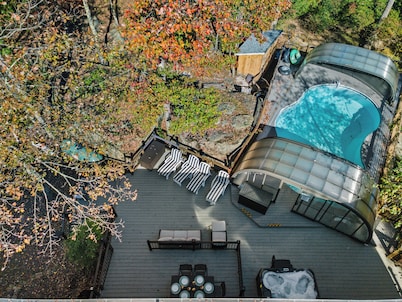 New! Escape to Luxury - Heated Pool, Hot Tub&Games