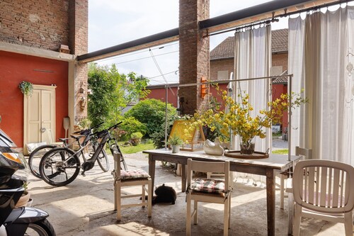 Apartment 'Aperegina' with Private Garden and Wi-Fi