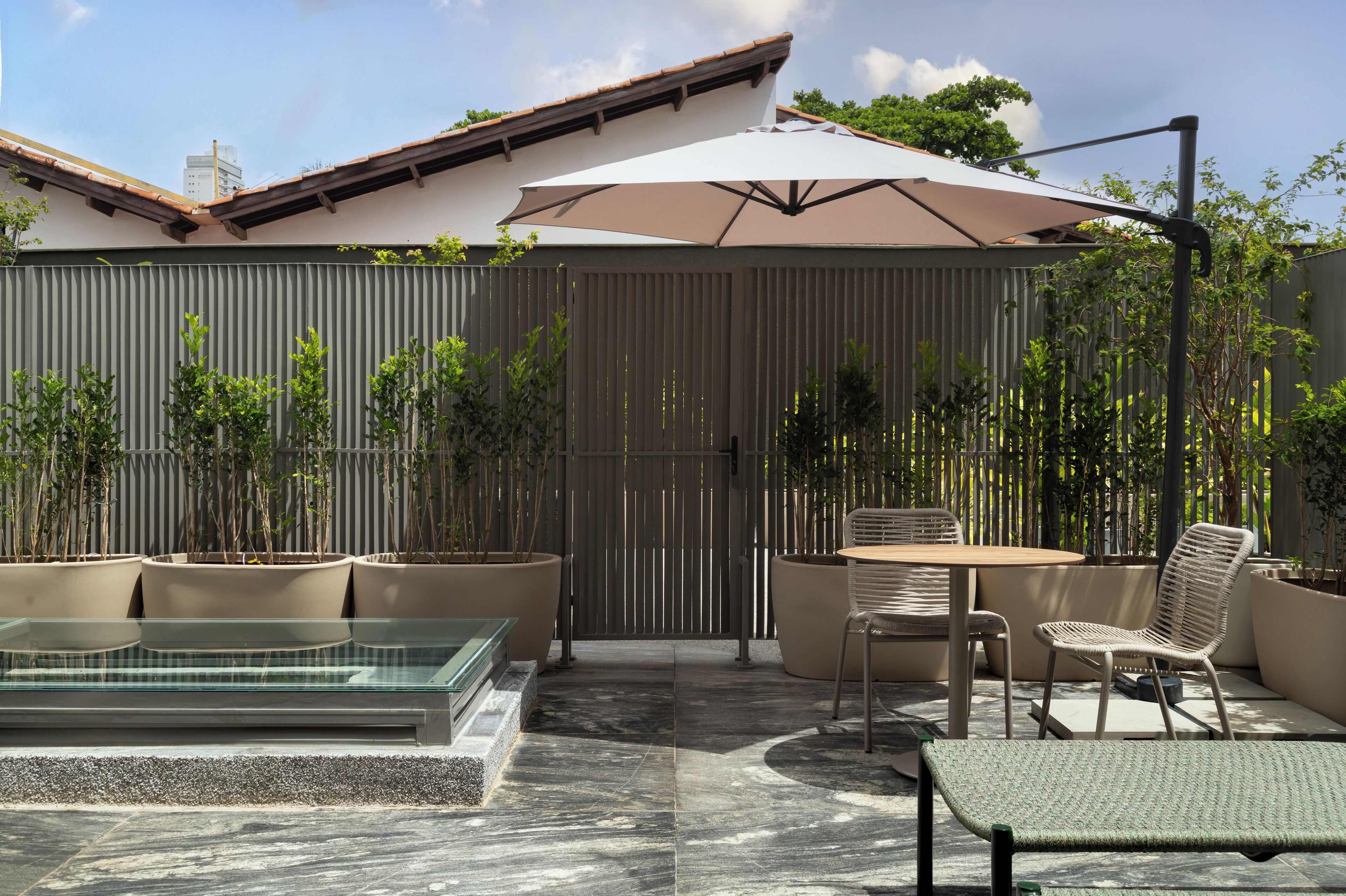 Luxury Room, Garden View | Terrace/patio