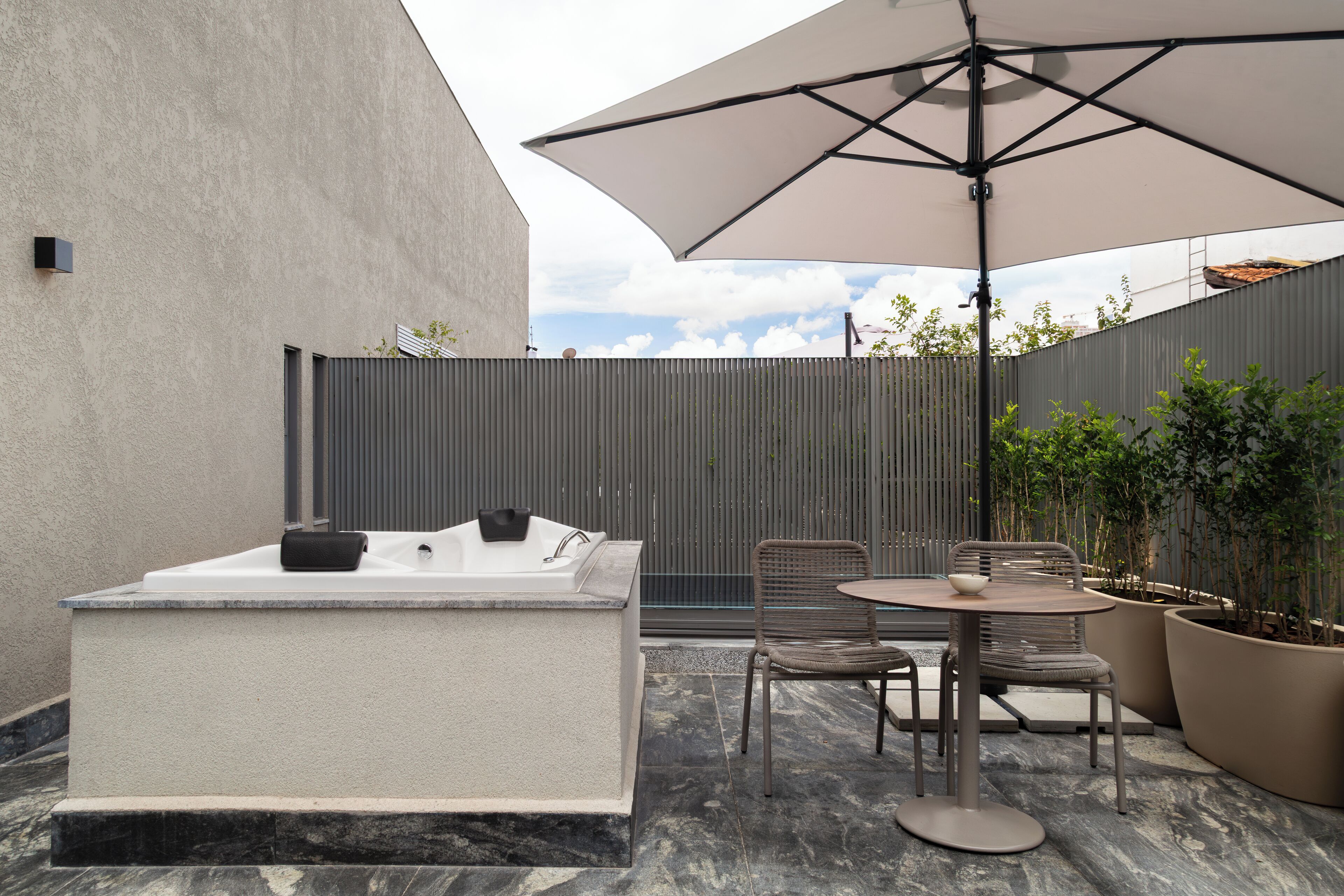 Luxury Room, Garden View | Terrace/patio