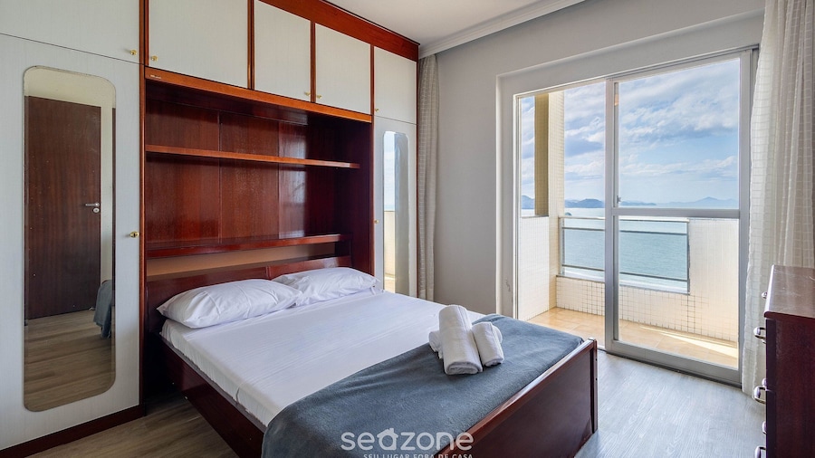 Your Stay by the Seaside in the Best Location of BC - Cets