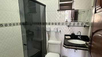 Bruser, håndklæder, Toiletpapir