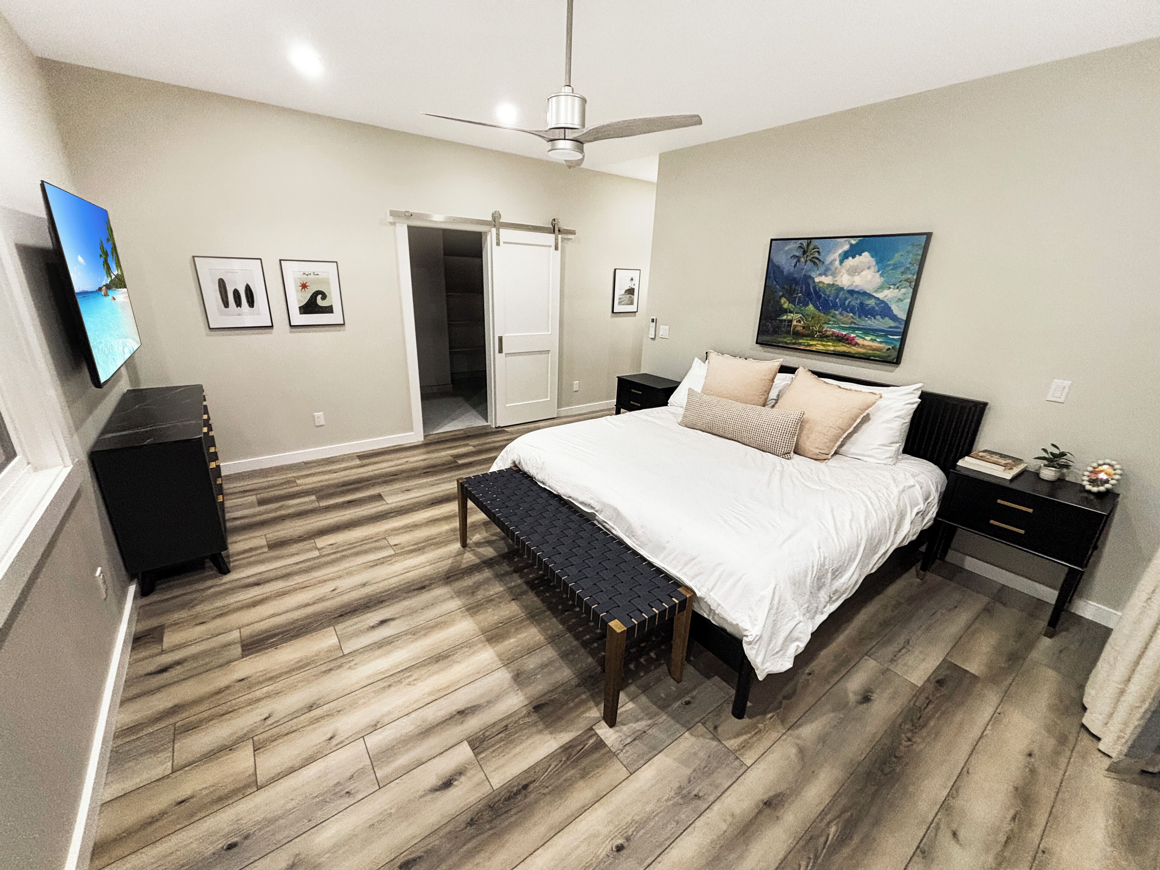 4 bedrooms, iron/ironing board, free WiFi, bed sheets