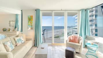 Condo, 1 King Bed (Estero Beach & Tennis 807-C) | Living area