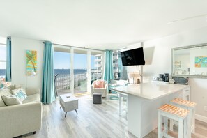 Condo, 1 King Bed (Estero Beach & Tennis 807-C) | Living area