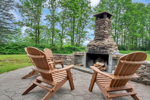 New for 2026: Cooperstown DP 5BR Home w/ Heated Pool, 1/2 mile to Dreams Park