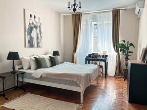 1 Schlafzimmer, Bügeleisen/Bügelbrett, Reisekinderbett, WLAN