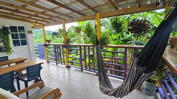 Tweepersoonskamer, 1 queensize bed, balkon | Terras