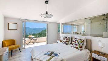 5 bedrooms