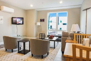 TV, offices