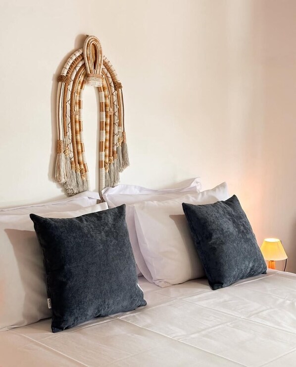 1 quarto, acesso à internet, roupa de cama