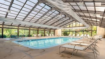 Innenpool, beheizter Pool