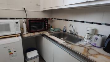 Apartamento, para fumantes, vista para a cidade | Parte interna