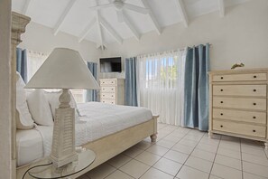 4 bedrooms, WiFi, bed sheets, wheelchair access - La Grande Princesse Deja Blue (Christiansted)