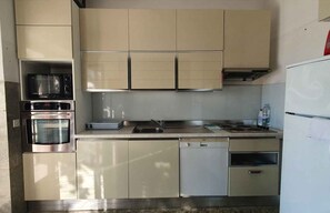 Plaque de cuisson, lave-vaisselle