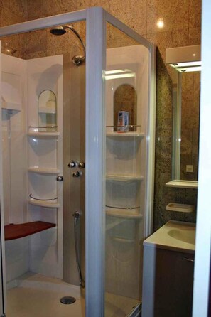 Dusche