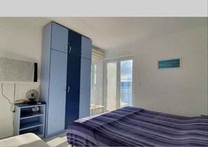 1 bedroom, Internet