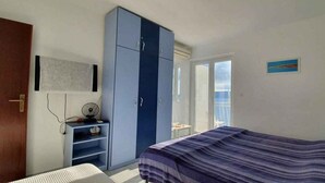 Unclassified image, 4 of 26, button - Holiday apartment with balcony (Stanići)