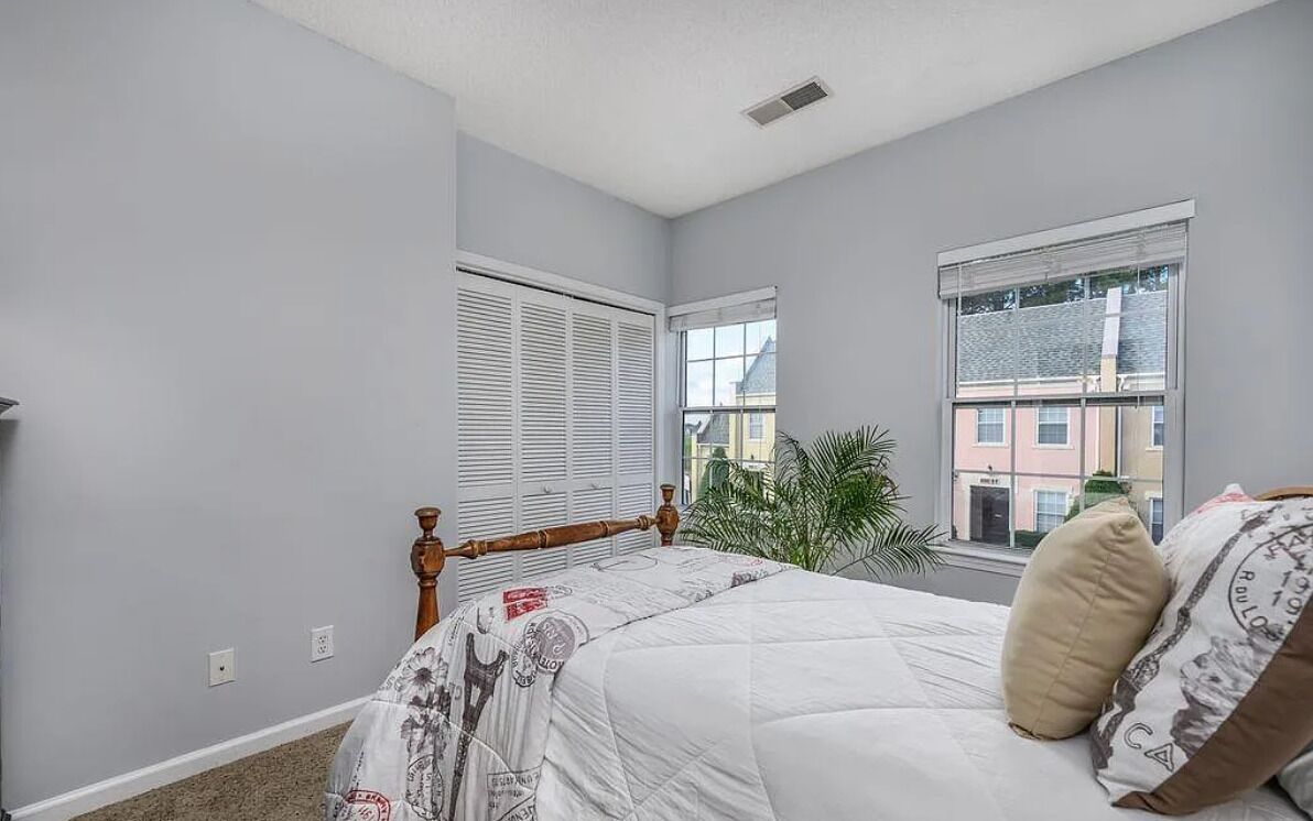 3 soverom, wi-fi (inkludert) og sengetøy