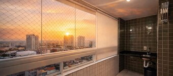 Apartment in Praia Grande with parking, close to the sea