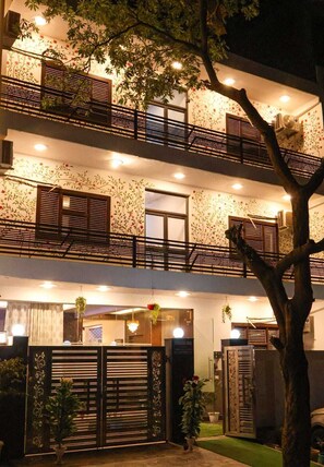 Front of property - Amara Inn (Greater Noida)
