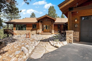 Exterior - Wildcat Canyon Retreat | Epic Deck + Views (La Plata County)