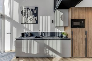 Microwave, stovetop, dishwasher