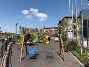 Children's play area - outdoor