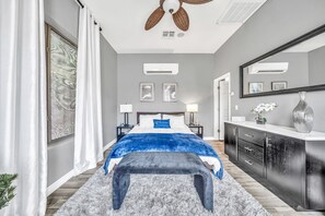 مكواة/لوح كي وواي فاي وملاءات أسرّة