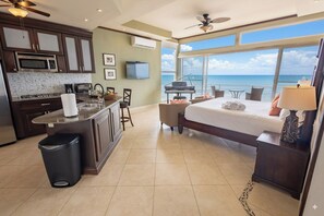 Studio Suite, nhi�ều giường, bếp, quang cảnh biển | Bếp riêng | Dụng cụ nấu nướng/bát dĩa/dao nĩa 