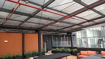 Basic Apartment, Courtyard View | Living area