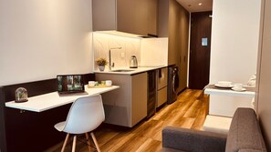 Mikrowelle, Ofen, Herdplatte, Mixer