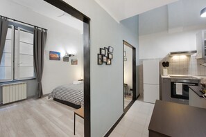 1 bedroom, WiFi, bed sheets