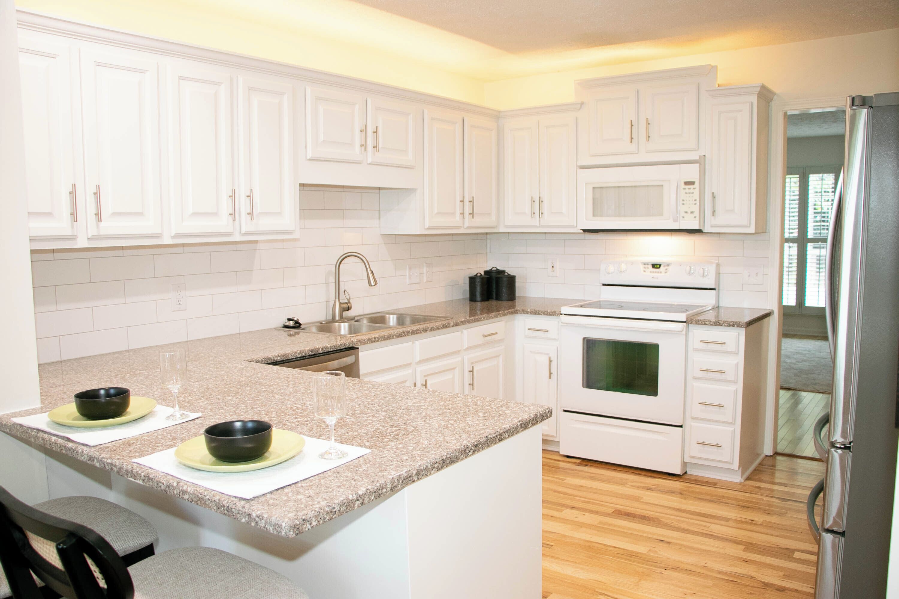 微波炉、烤箱、炉灶、洗碗机