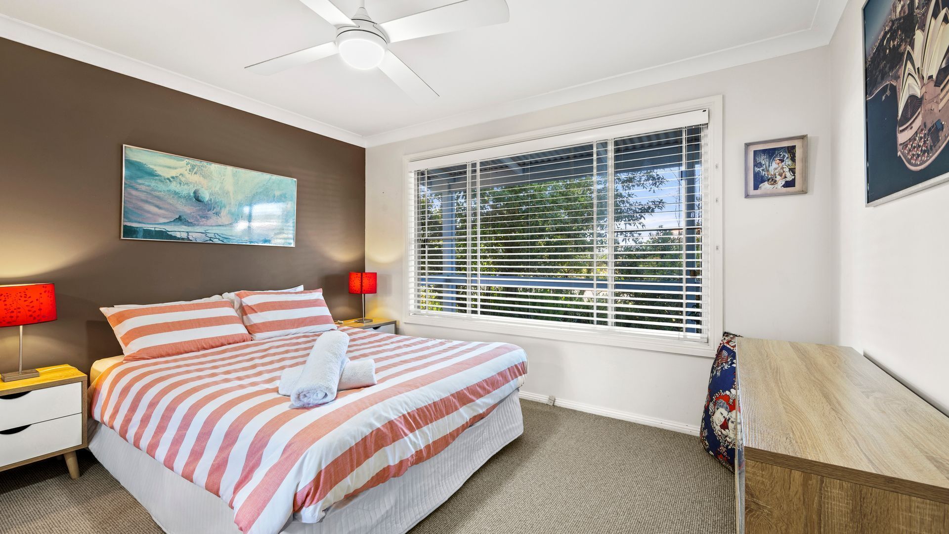 3 bedrooms, iron/ironing board, travel crib, free WiFi