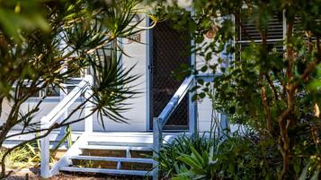 تفاصيل الفندق من الخارج