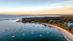 Marina - Banksia Cottage - Pet Friendly Waterfront (Callala Bay)