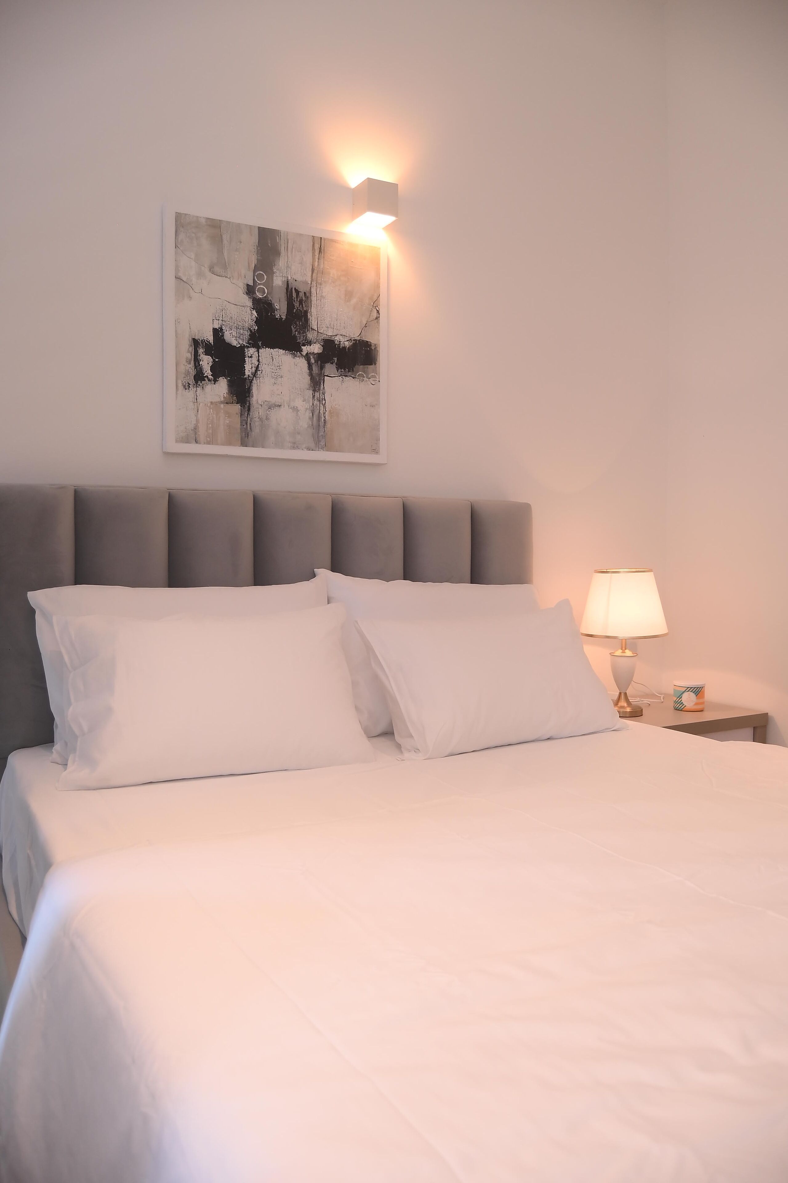 2 soverom, strykejern/-brett, wi-fi (inkludert) og sengetøy