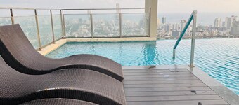 Yara Colombo-Two Bedroom luxury Condo in Colombo