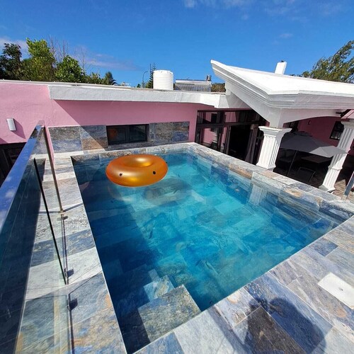 Villa atomium ile maurice souillac 127m2 100m to the beach