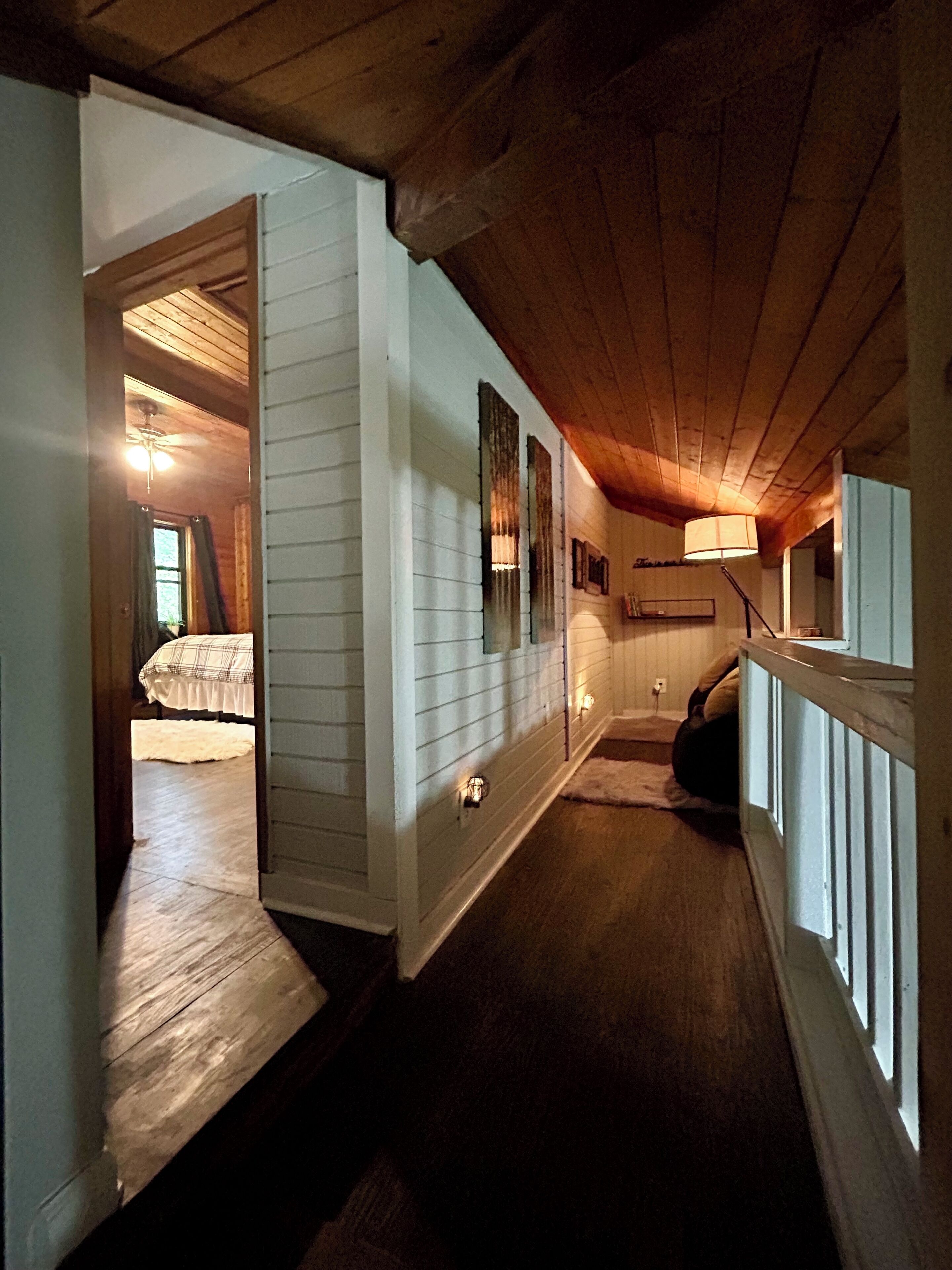 4 bedrooms, desk, iron/ironing board, free WiFi