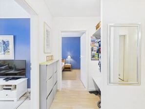 Interior - Cozy vacation apartment "Inselglück" - roof terrace, lake view, central (Lindau)