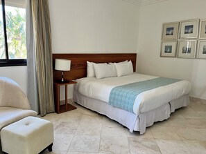 In-room safe, iron/ironing board, free WiFi