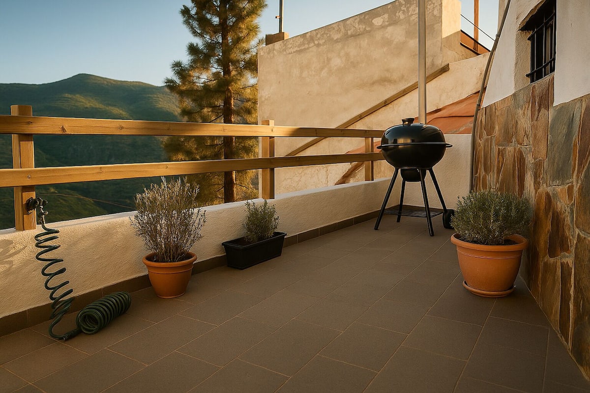 Superior Cottage, Mountain View | BBQ/picnic area